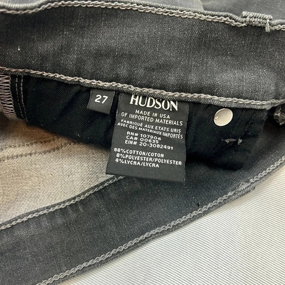 Hudson Women’s 27 Stretchy Ciara S.Skinny Exposed Button Distressed Jean - Picture 4 of 11